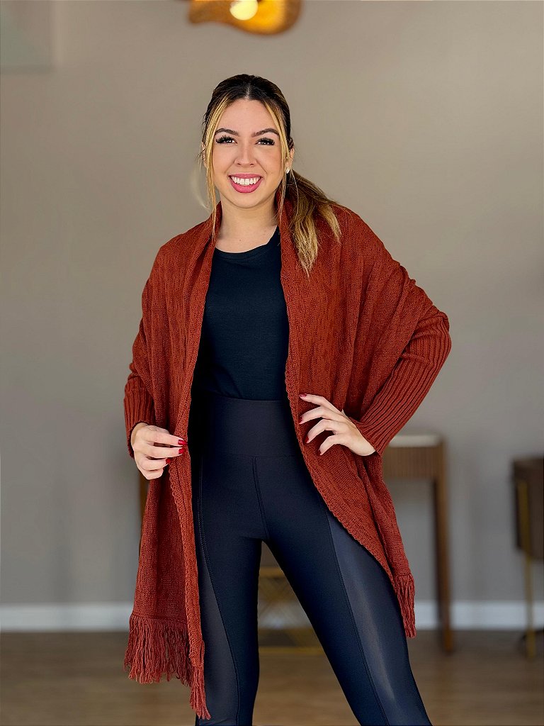 Capa Monique Premium