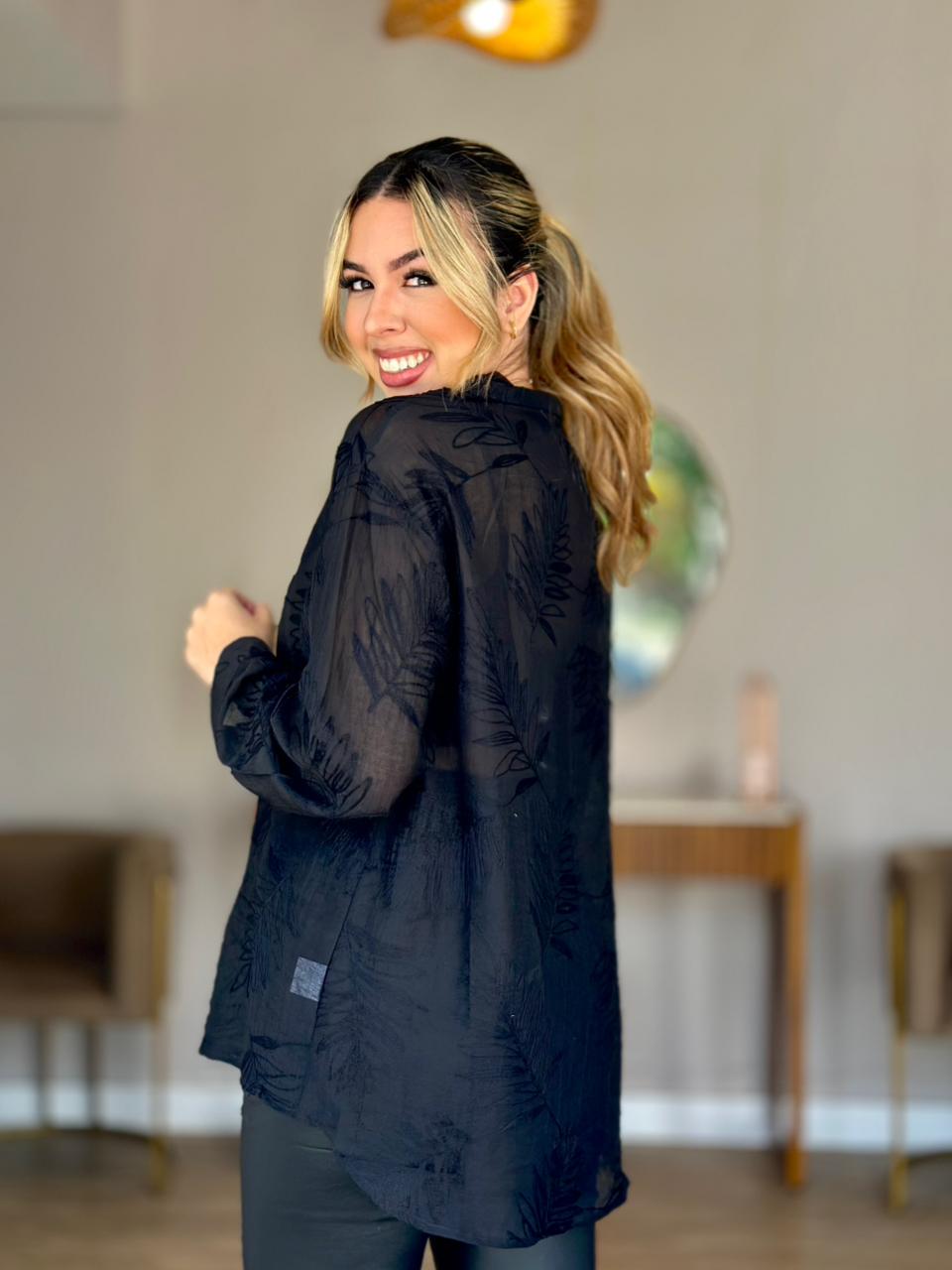 Camisa Bordada
