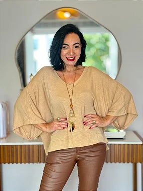 Combo Blusa Bassi + Colar